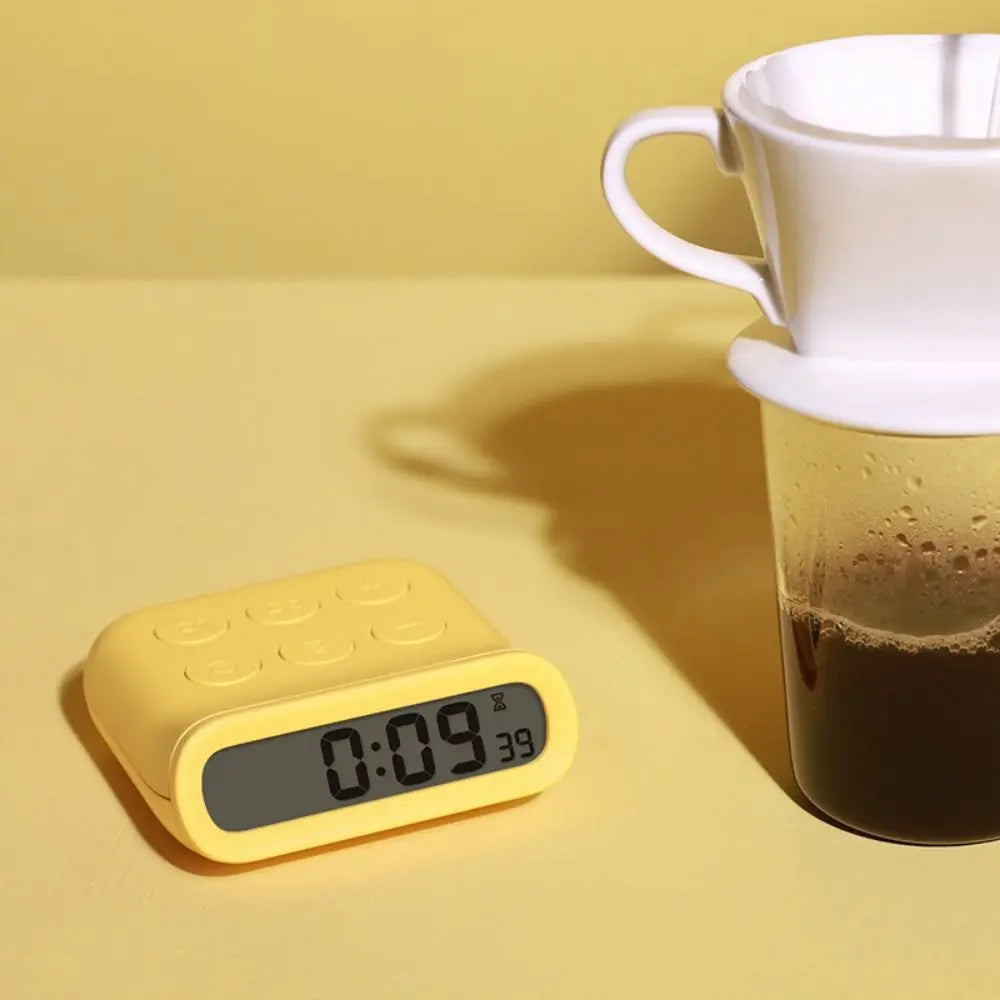 Gifts Creative Small Alarm Clock Battery Powered Plastic Alarm Clock Portable
